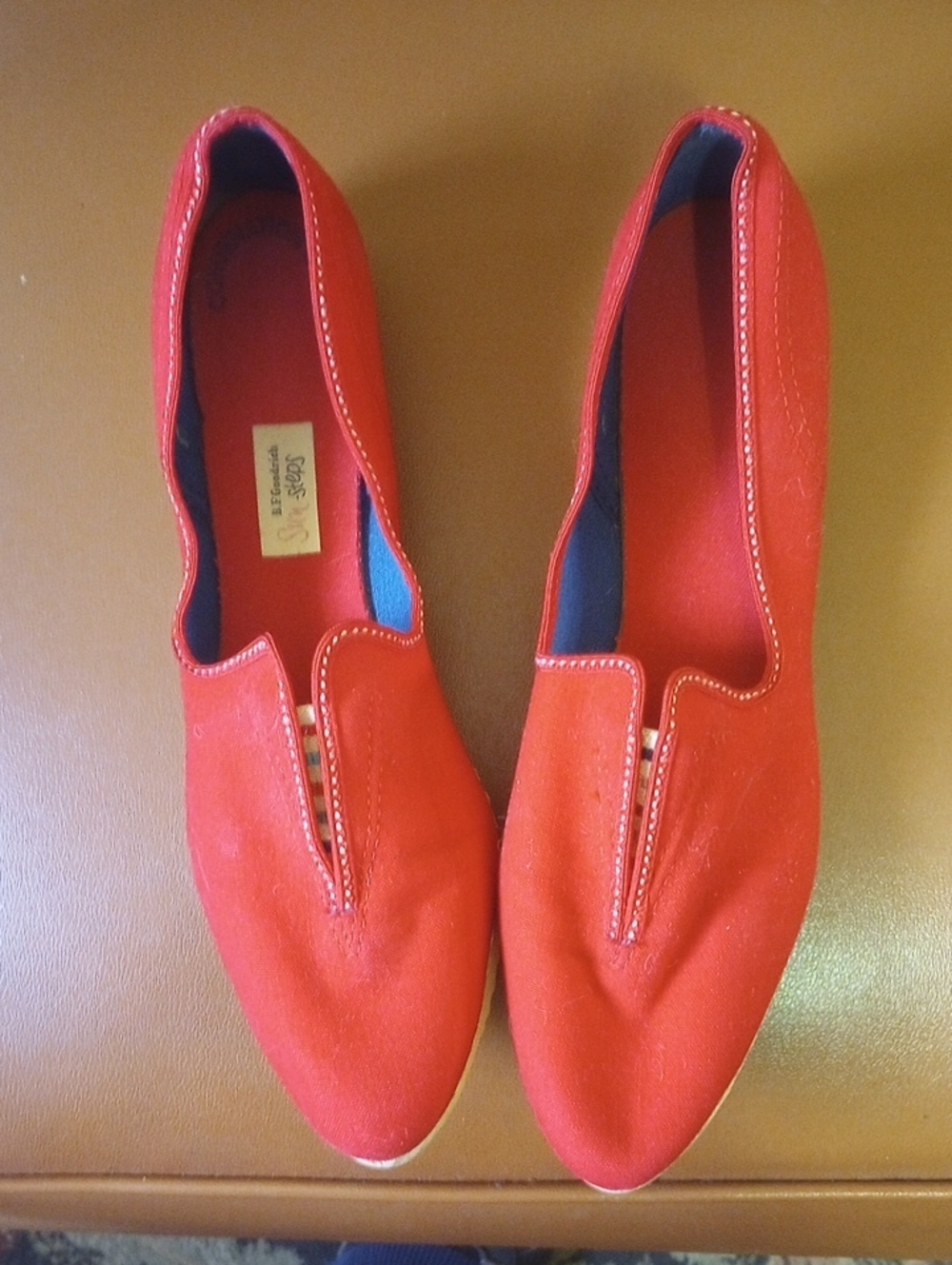 B. F. Goodrich Sun Steps Bright Red Canvas Slip On Casual Vintage Shoes, Sz 7.5?